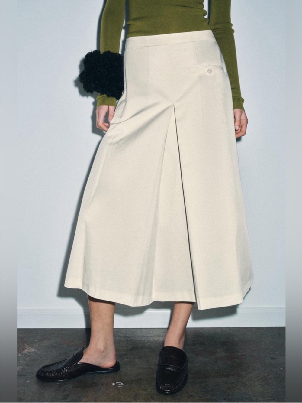 ZARA PLEATED CAPE SKIRT